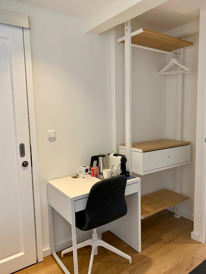 Double Room Private Bathroom