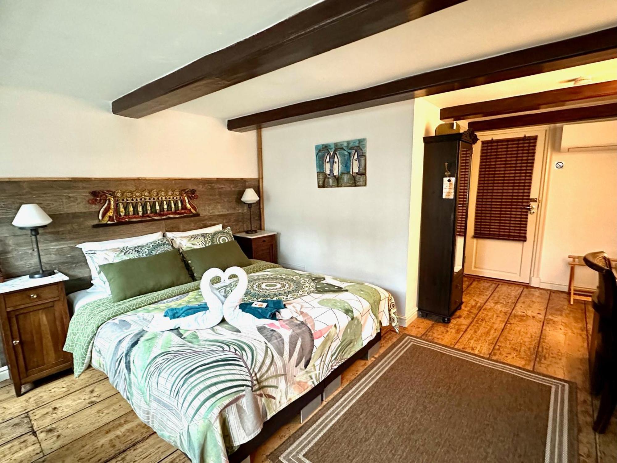 Superior Deluxe Double or Twin Room
