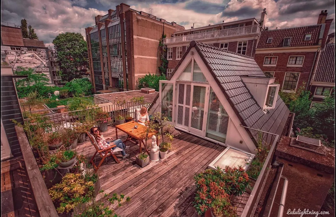Prince On The Roof-1