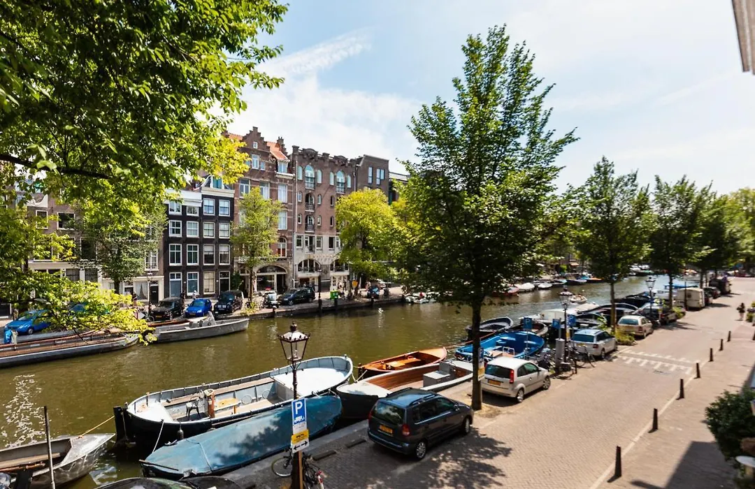 Canal Wow Suites Amsterdam-1