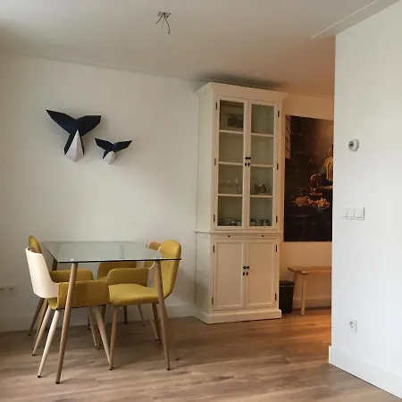 Kangaroom-3