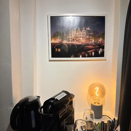 Nine Streets Inn-2